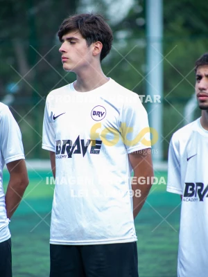 Detalhes da foto #9905968