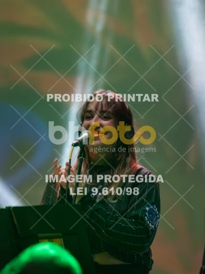 Detalhes da foto #7799617