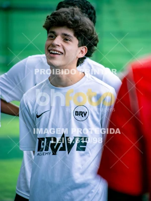 Detalhes da foto #9443048