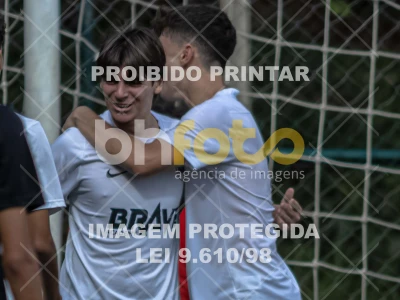 Detalhes da foto #8759098