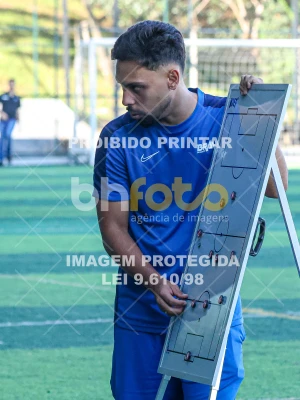 Detalhes da foto #7333434