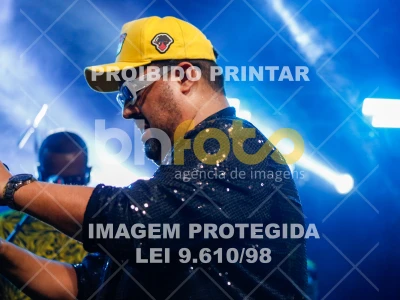 Detalhes da foto #8767076